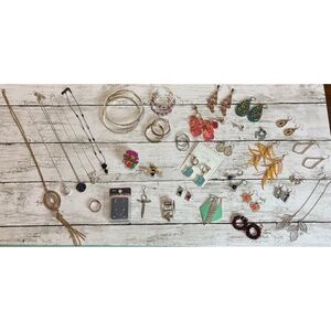 53pc Wearable Costume Jewelry Lot